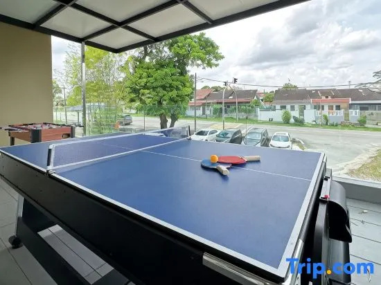 Taman Pelangi JB City Fun Home KTV Swimming Pool BBQ