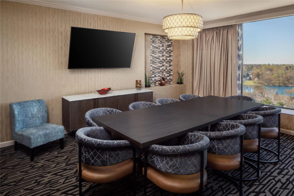 DoubleTree by Hilton Cherry Hill Philadelphia