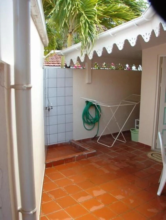 House With one Bedroom in Sainte Anne, With Enclosed Garden - 500 m Fr