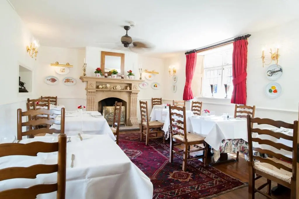 The Acorn Inn