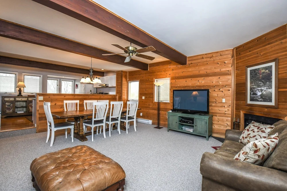 Villages of the Wisp Winding Way 3 Bedroom Townhome #32