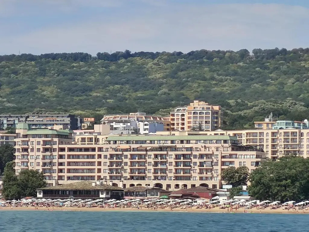 Europroperties Sirena Apartaments