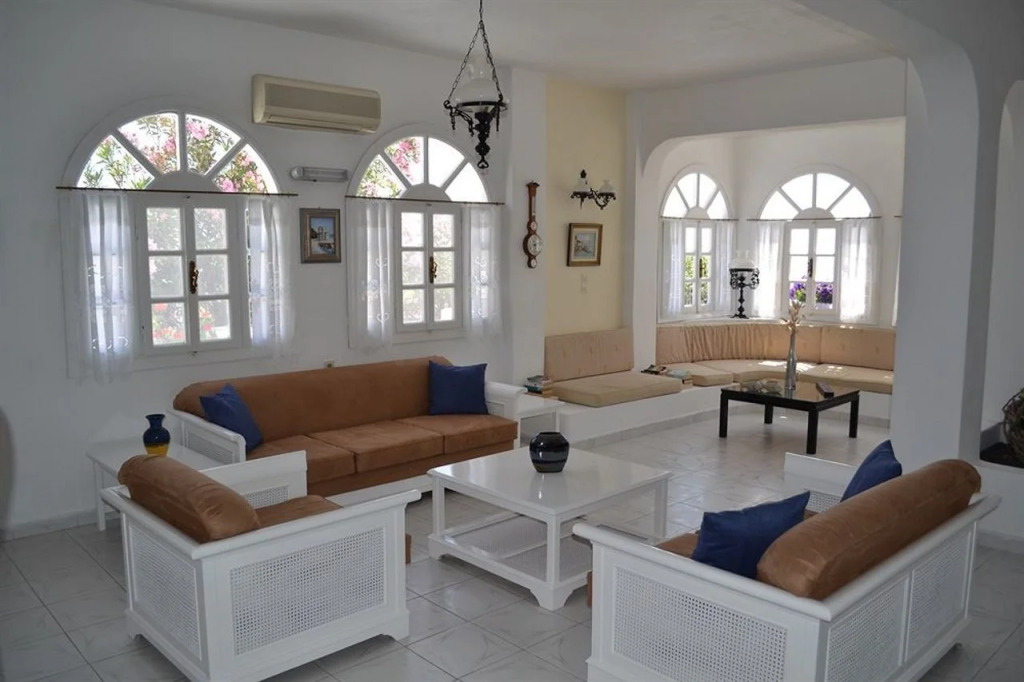 Melina Hotel