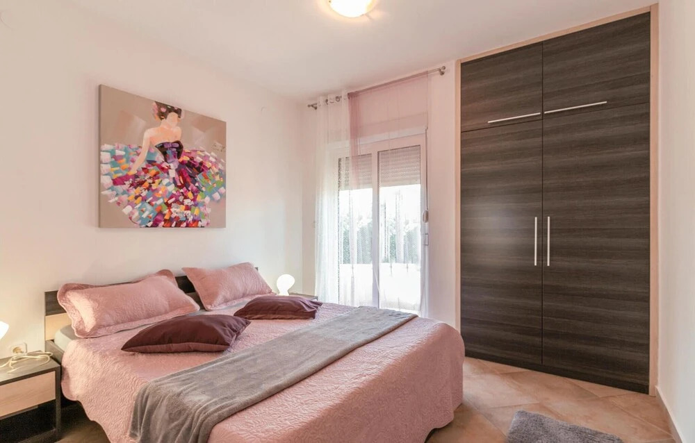 Gorgeous Home In Bibinje