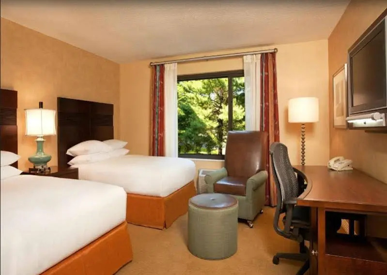 DoubleTree by Hilton Boston/Bedford Glen