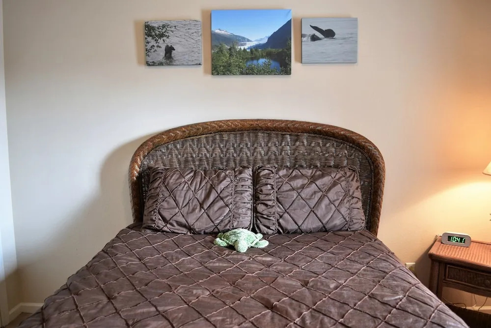9Th St Town House #601 - Two Bedroom Townhome