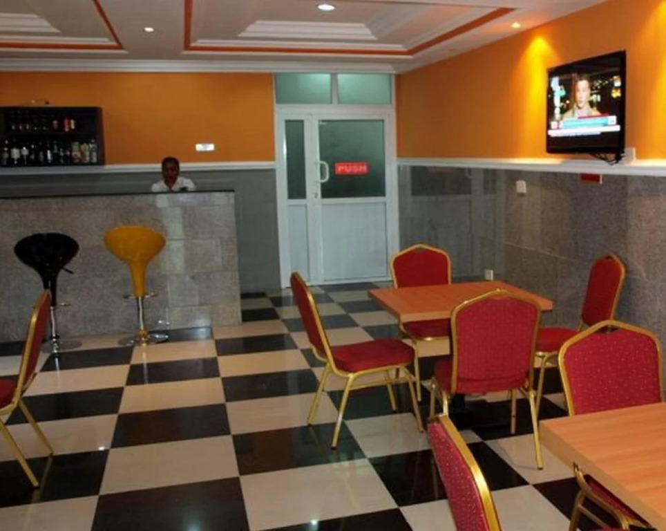 Class Suites Budget Ogba