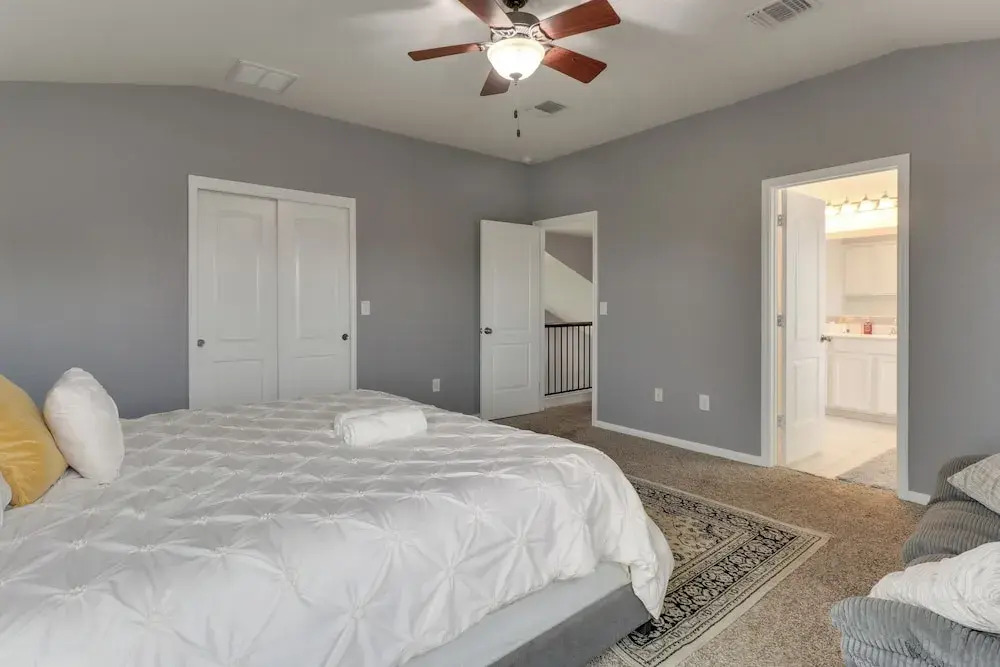 17 Mi to Dtwn Austin! Family Escape w/ Pool Access