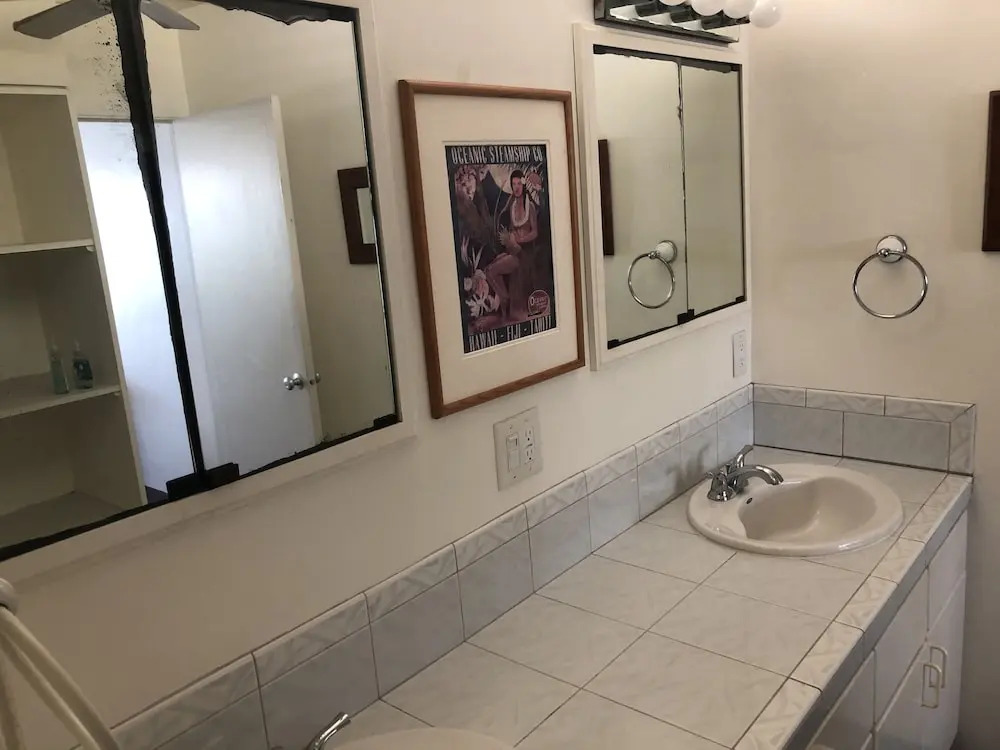 Kona Tiki Hotel - No Resort Fees