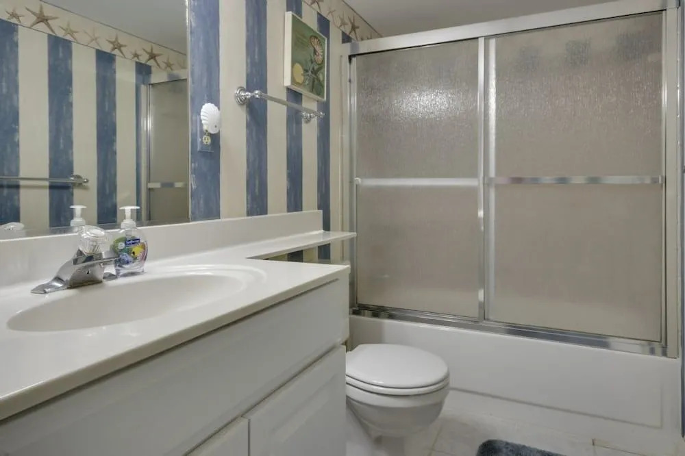 Quay 503 - 2 Br Condo