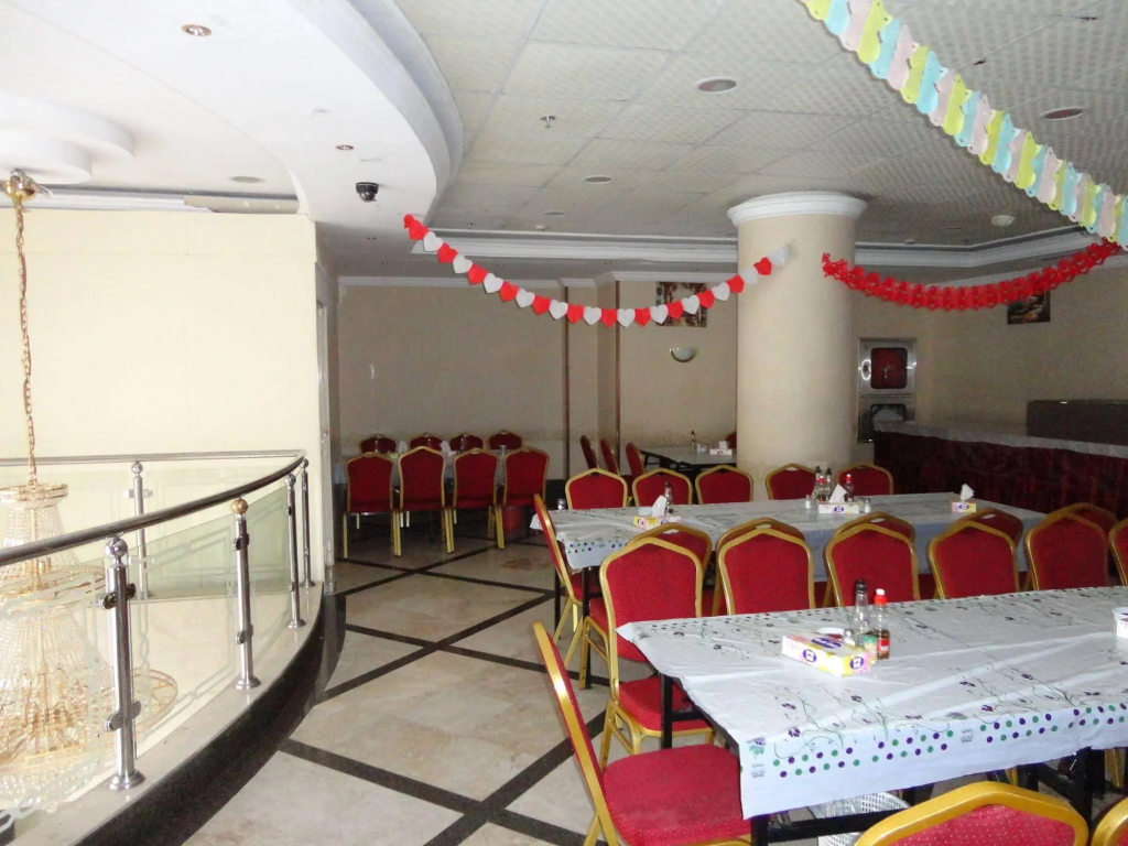 Elaf Al Bustan Hotel