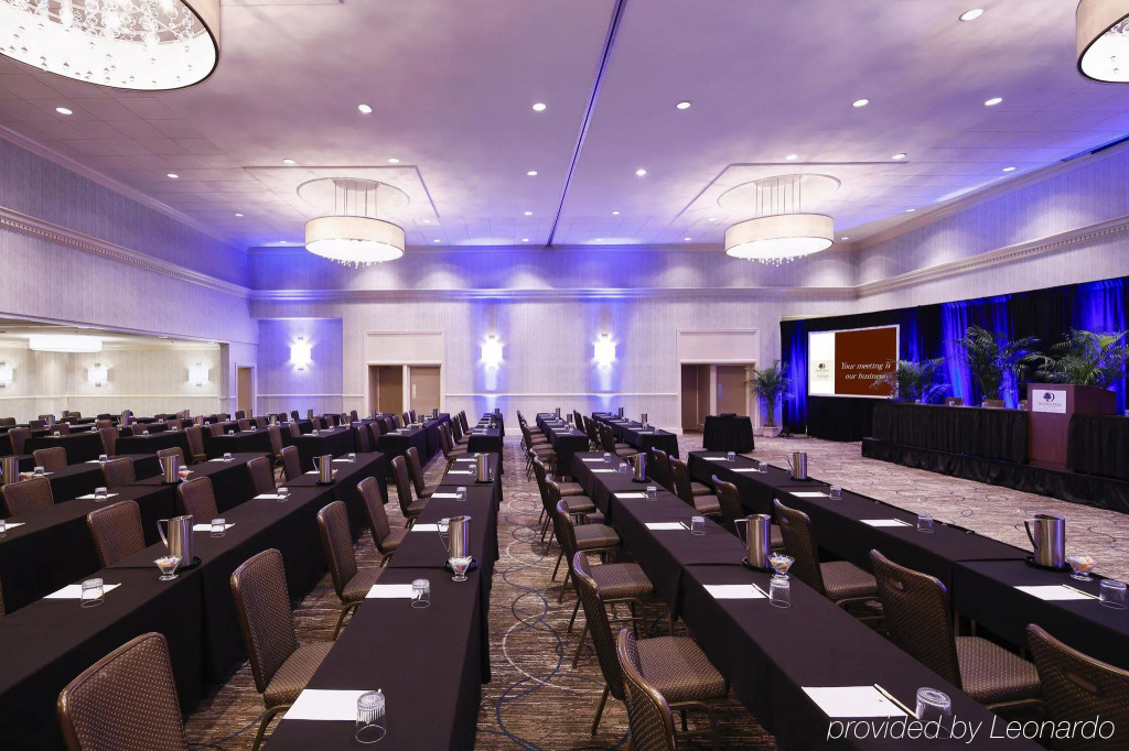 DoubleTree by Hilton Hotel Jacksonville Riverfront