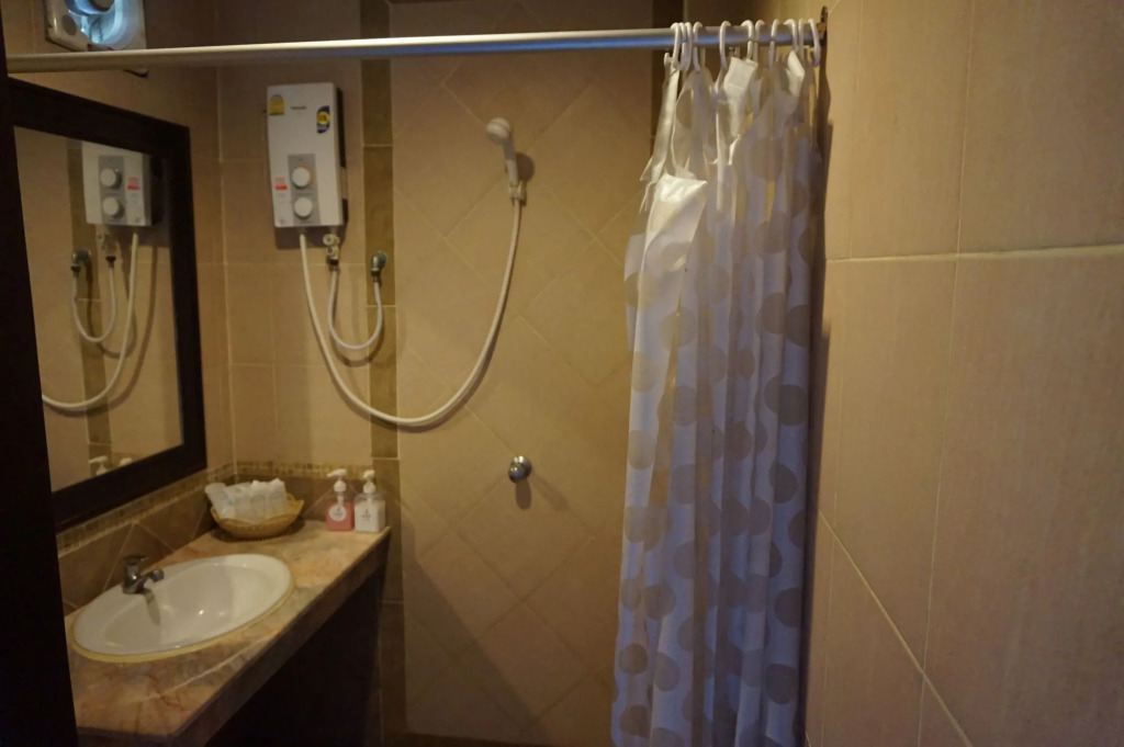 Nakhaburi Hotel & Resort