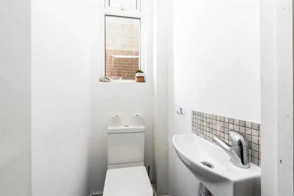NEW Super 3BD Family Home Stunning London Views