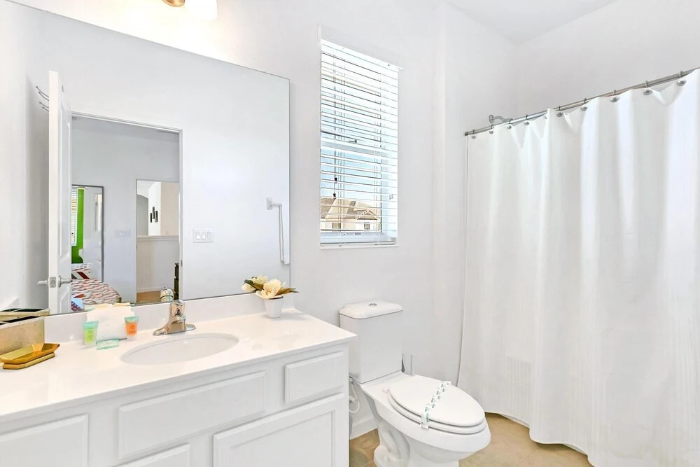 10br Luxury Home Near Disney w Pool Games Room