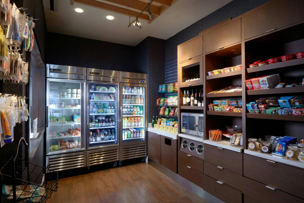 Courtyard by Marriott Los Angeles LAX / Century Boulevard