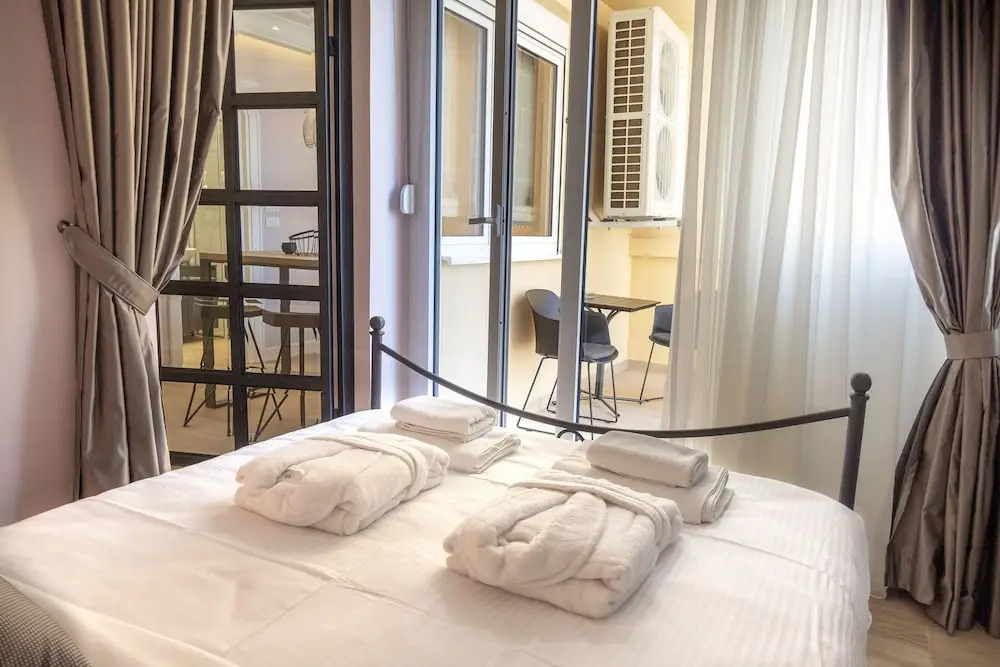 Dj City Vista Luxury Apartments