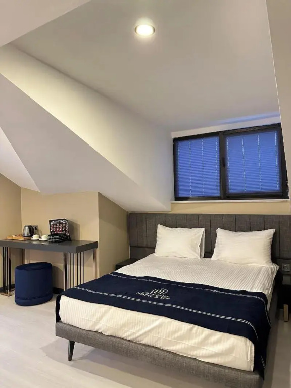 Loft Park Hotel S