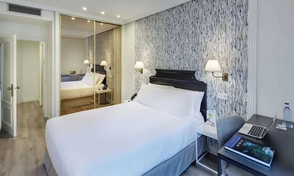Отель Sercotel Hotel Europa