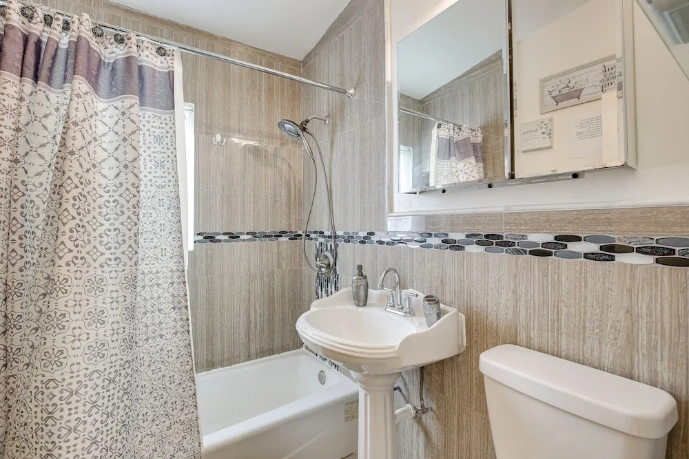 4 Mi to Beach: Hollywood Home w/ Patios!