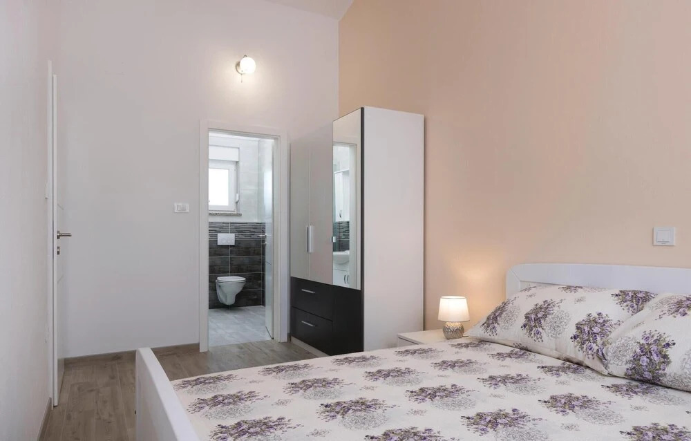 Four-Bedroom Holiday Home In Vodnjan