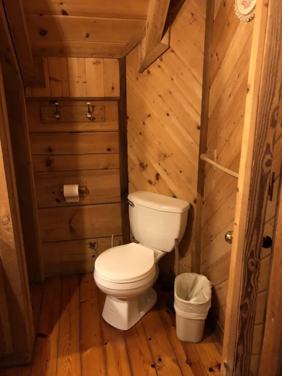 Gatlinburg Mountain Magic Hot Tub Cabins