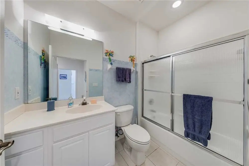 Palm Harbor 702E - Two Bedroom Condo
