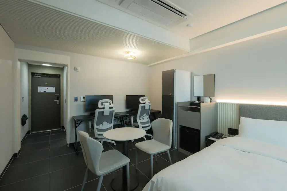 Jc Hotel