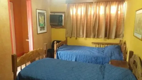 La Casita Azul
