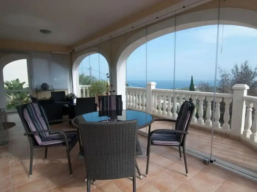 Villa Miraflores Comfortable Holiday Residence