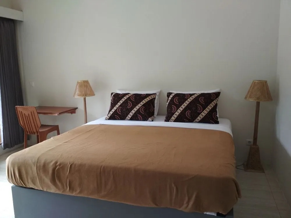 OYO 1662 Zury Homestay