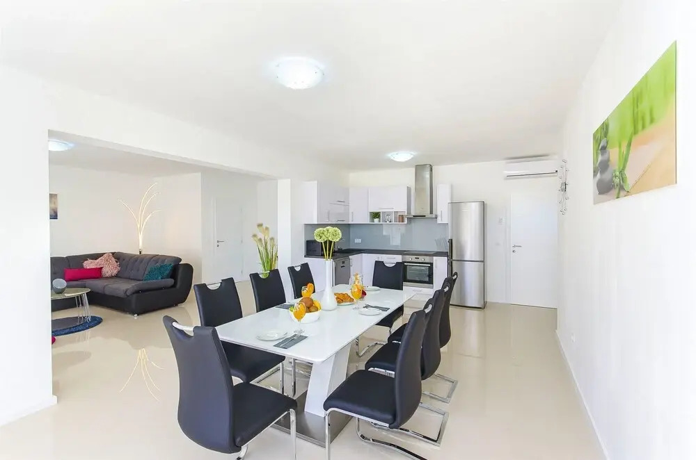 Apartments Villa V