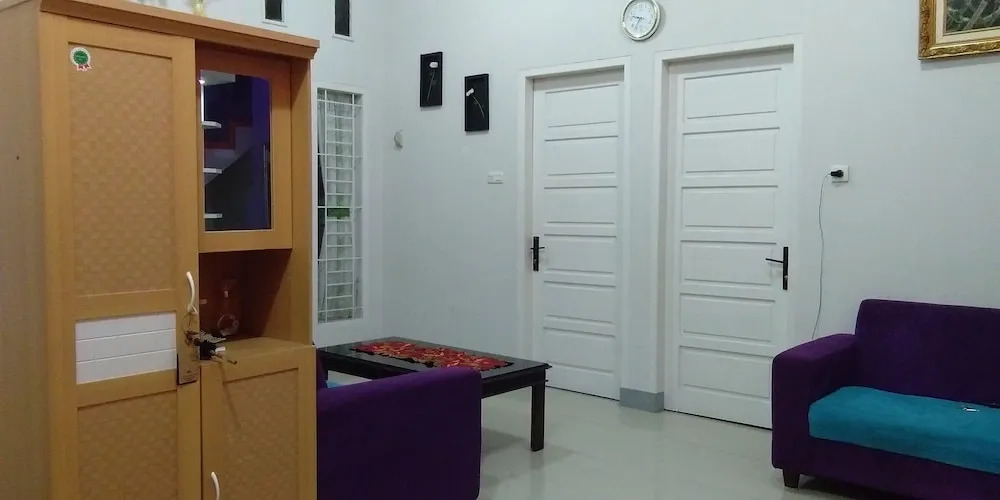 Jingga Guesthouse