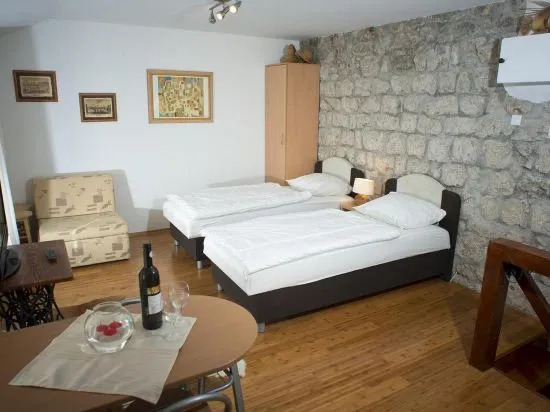 Apartment Old Town Gverovic