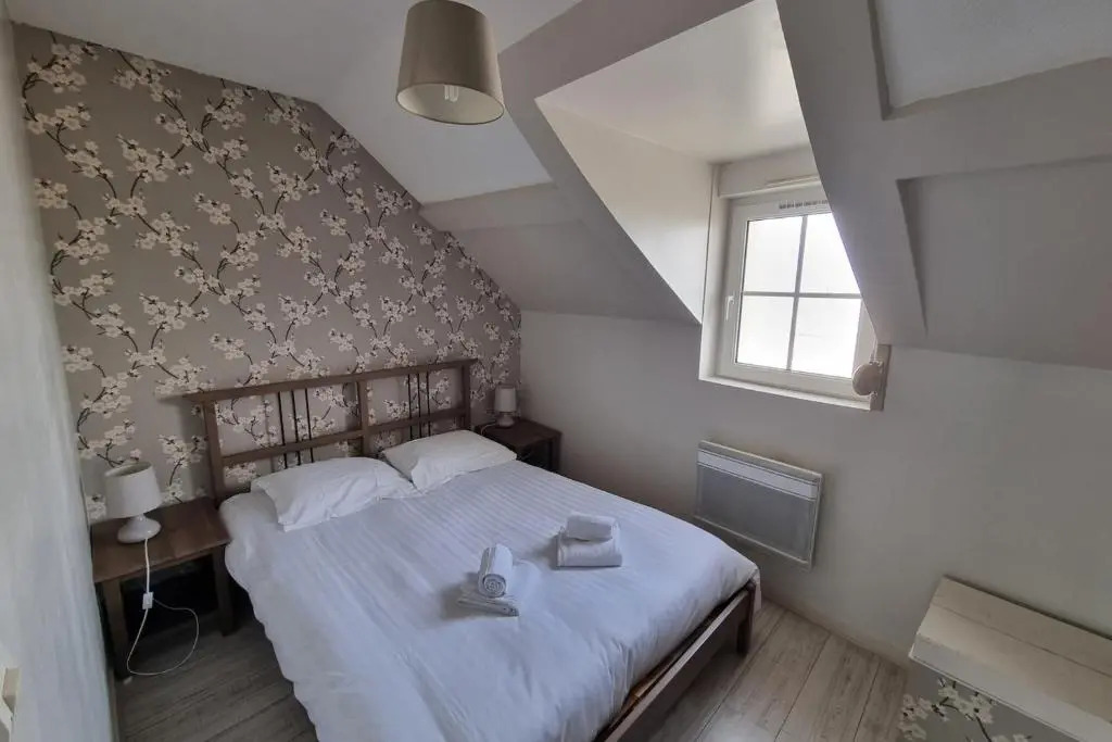 Peaceful Apt at 2 Steps From the Beach