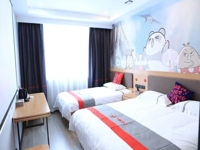 Jun Hotel Shandong Zaozhuang Yicheng Tanshan Square