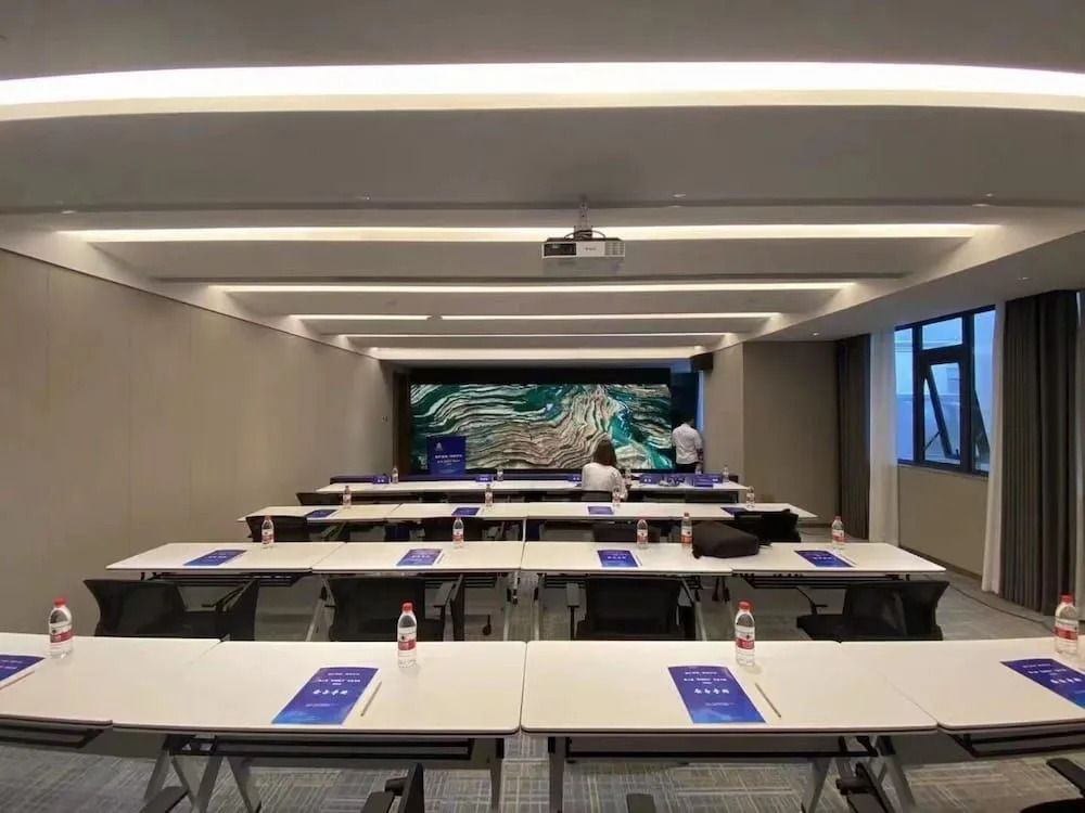The Skytel Hotel Shenzhen Central Park