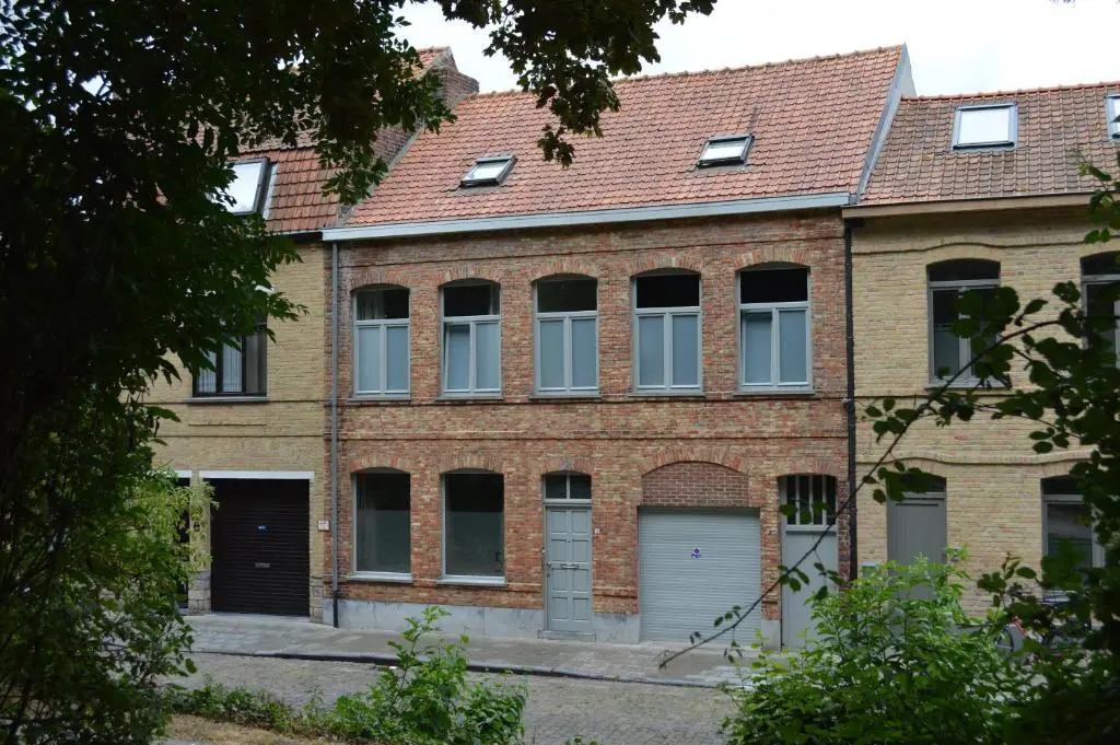Birdsonghouse
