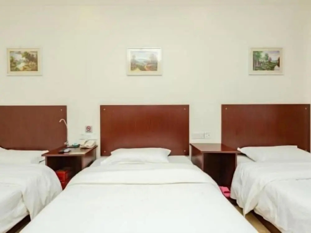 GreenTree Alliance Jinan Licheng Town Yaohua Road Yaoqiang Airport Hotel