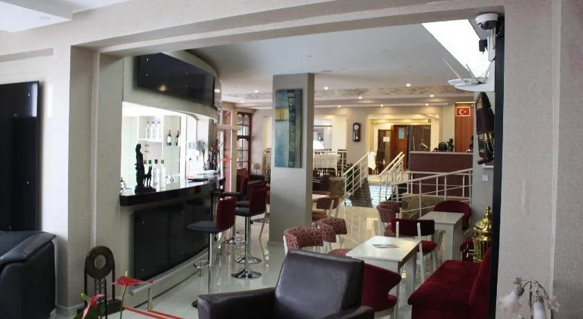 Life Hotel