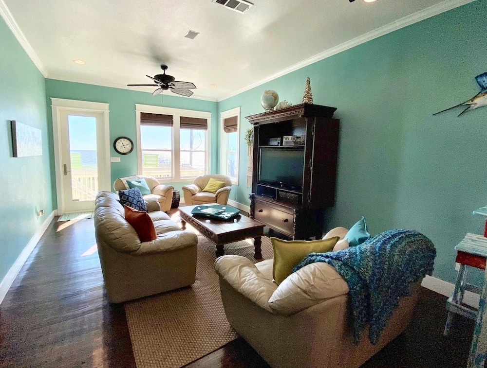 Beachfront Therapy 4 Bedroom Home