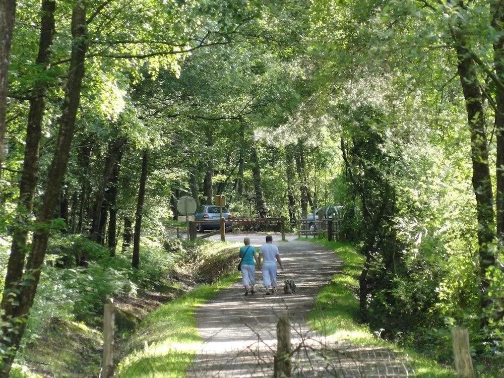 Huttopia Lac de Sillé