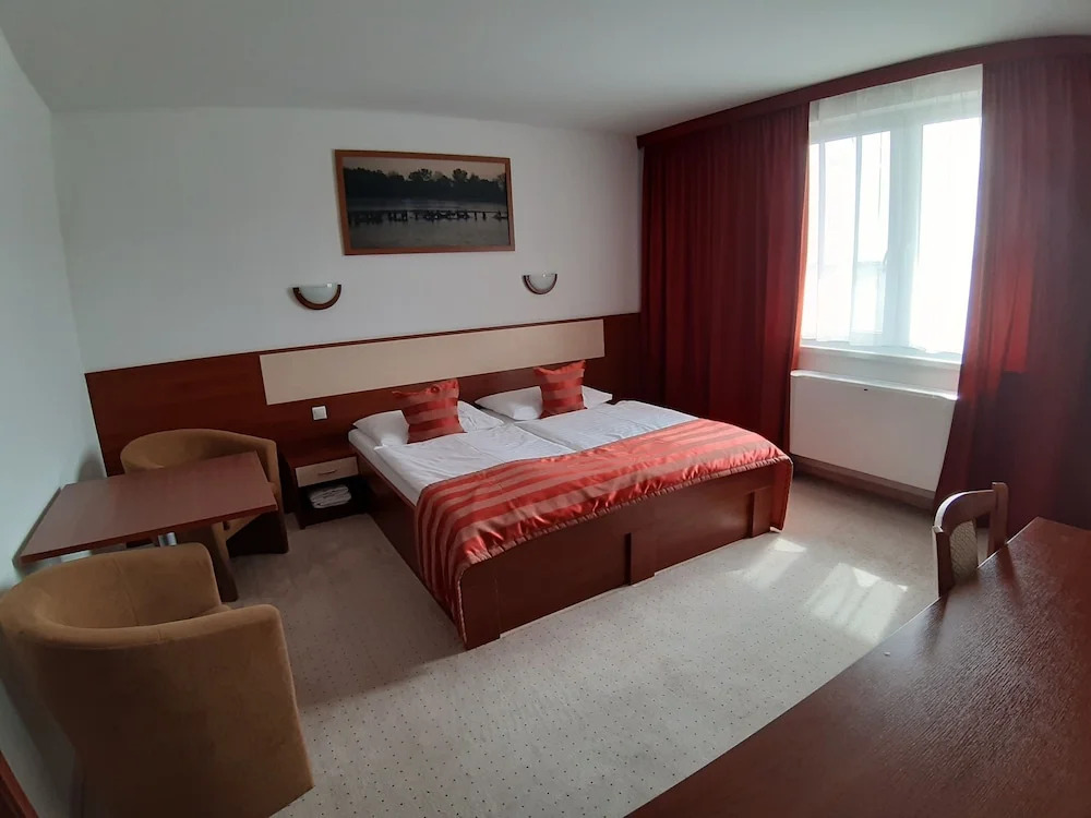 Hotel Auto Jas