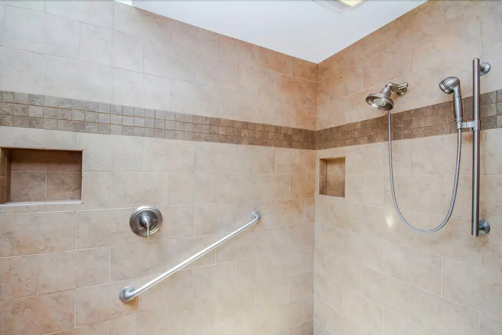 Inland Harbour 2429 - Two Bedroom Condo