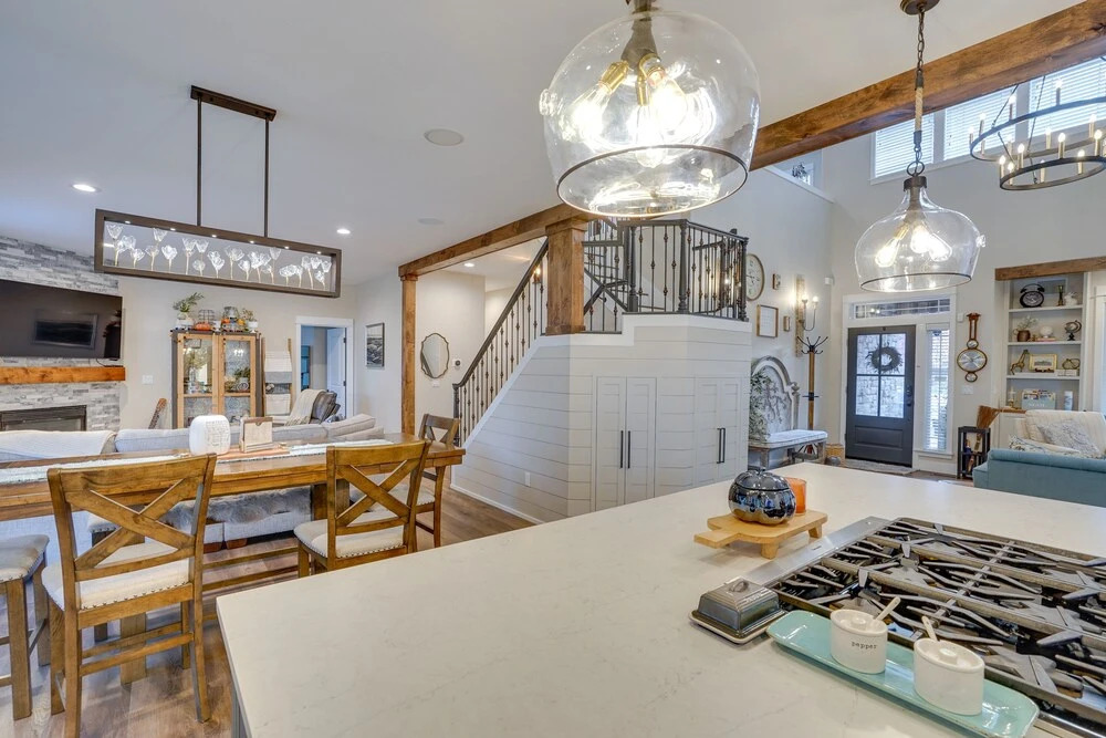Cozy Bend Home - Walk to Old Mill District