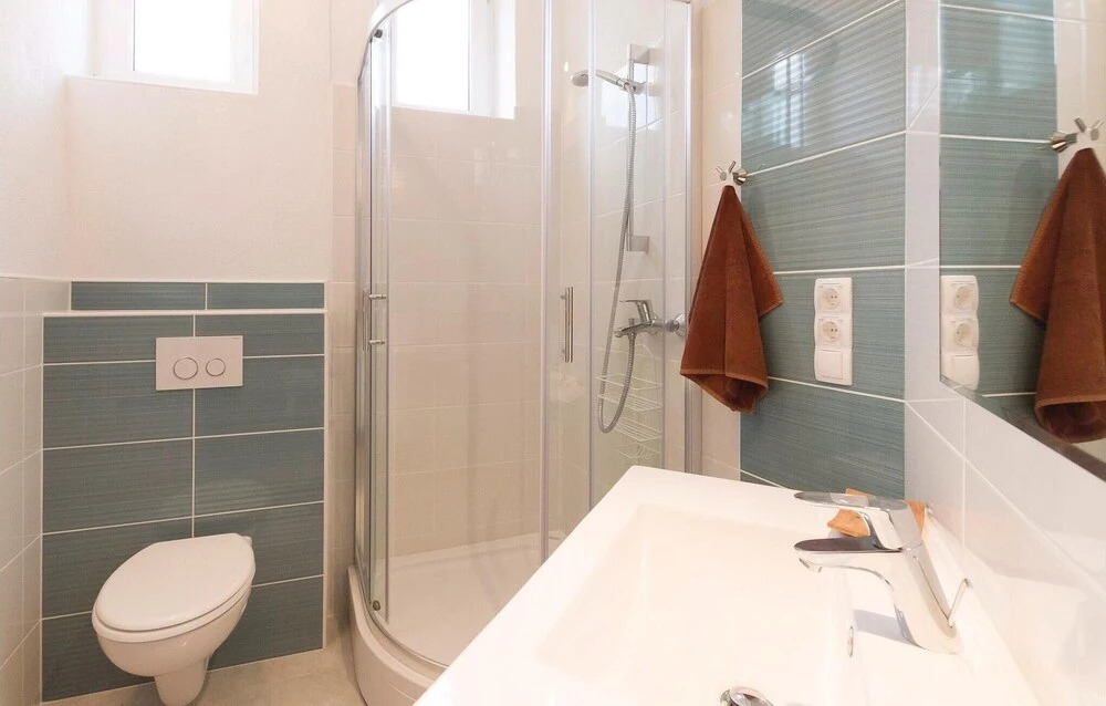 Amazing Home in Barbat With Wifi and 7 Bedrooms