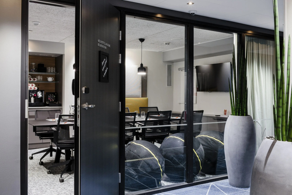 Hotel Indigo Helsinki-Boulevard by IHG