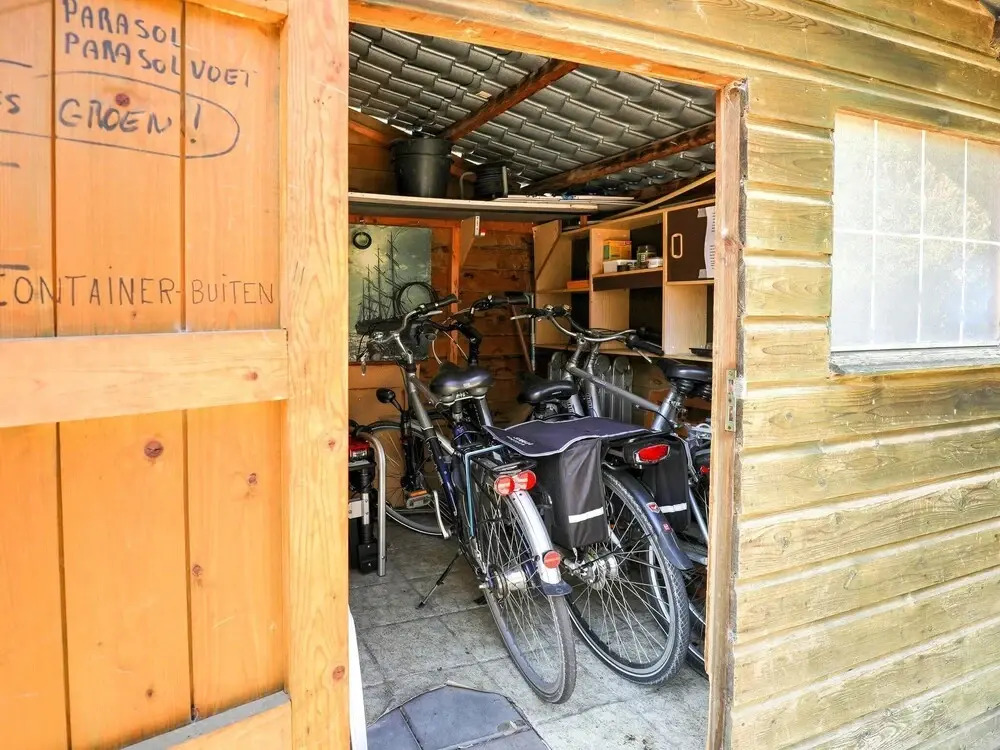 Well Equipped Holiday Home in Nieuwvliet Near the Beach