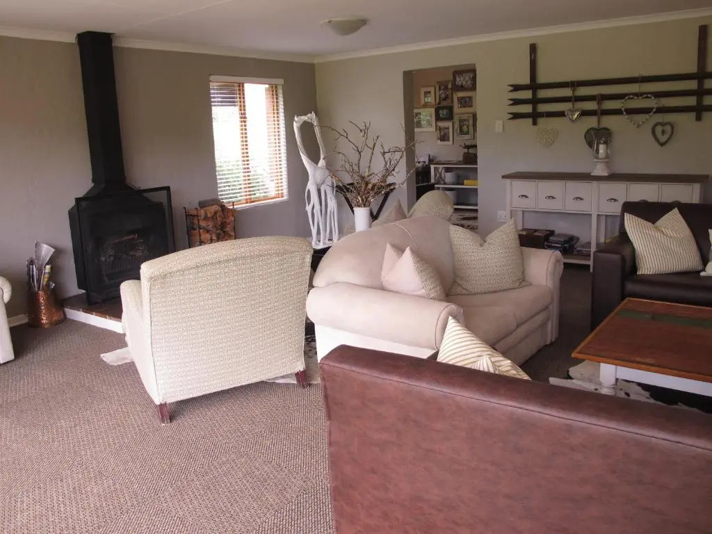 Midlands Forest Lodge