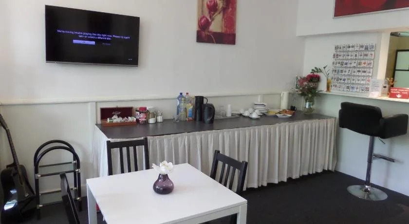 Royal Hotel